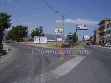 Vecchio incrocio - a sx per Villapiana Centro a dx per Villapiana Lido Vecchio incrocio - a sx per Villapiana Centro a dx per Villapiana Lido